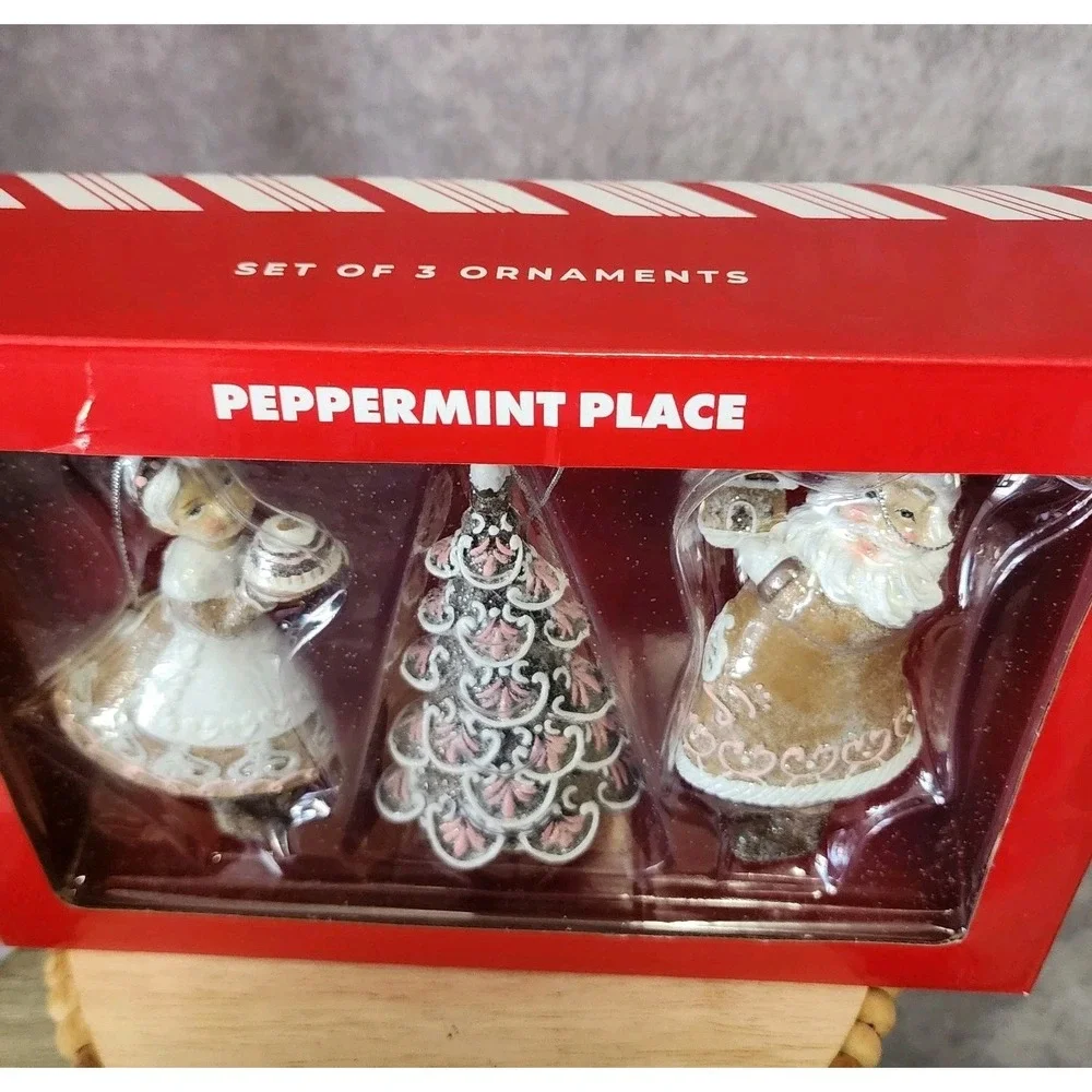 Peppermint Place up sale